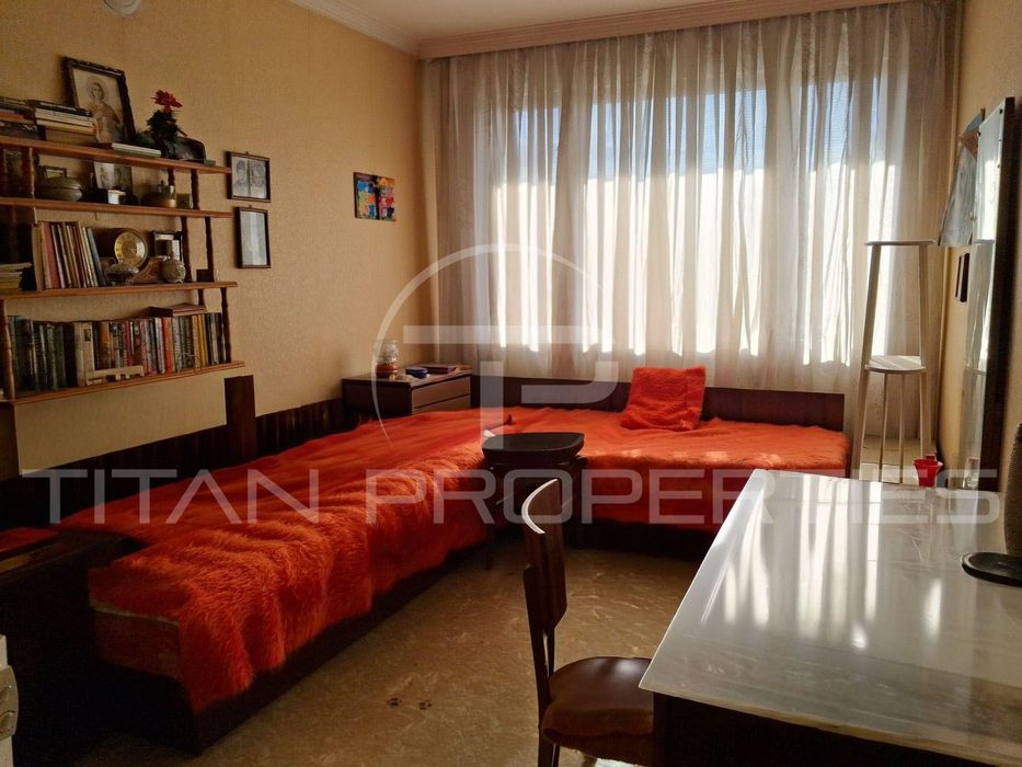 Продава се Етаж от къща в София, Горна баня - 142 кв.м за 1243 €/кв.м - Снимка #1