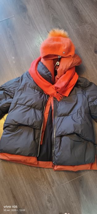 Продам зимнюю куртку