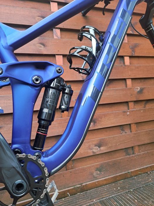 Trek slash 8 gen 5/2023/29/size L