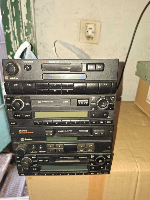 Оригинални VW касетофони Alpha / Beta / Gamma – комплект