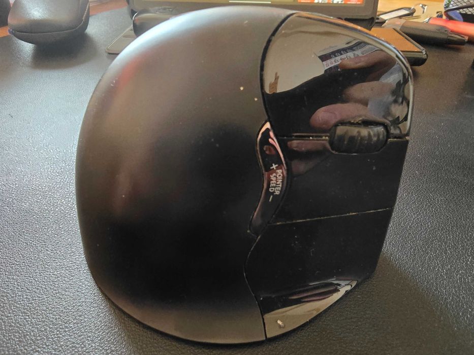 Evoluent VerticalMouse 4 Right Mac