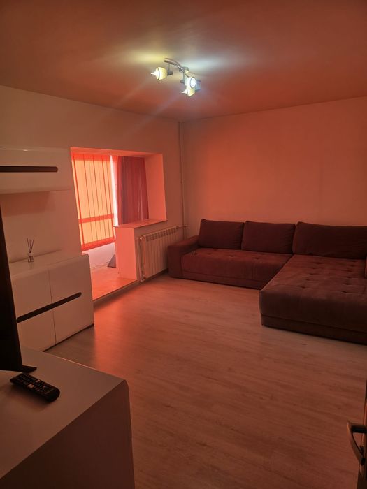 Închiriez apartament 2 camere complet utilat si mobilat