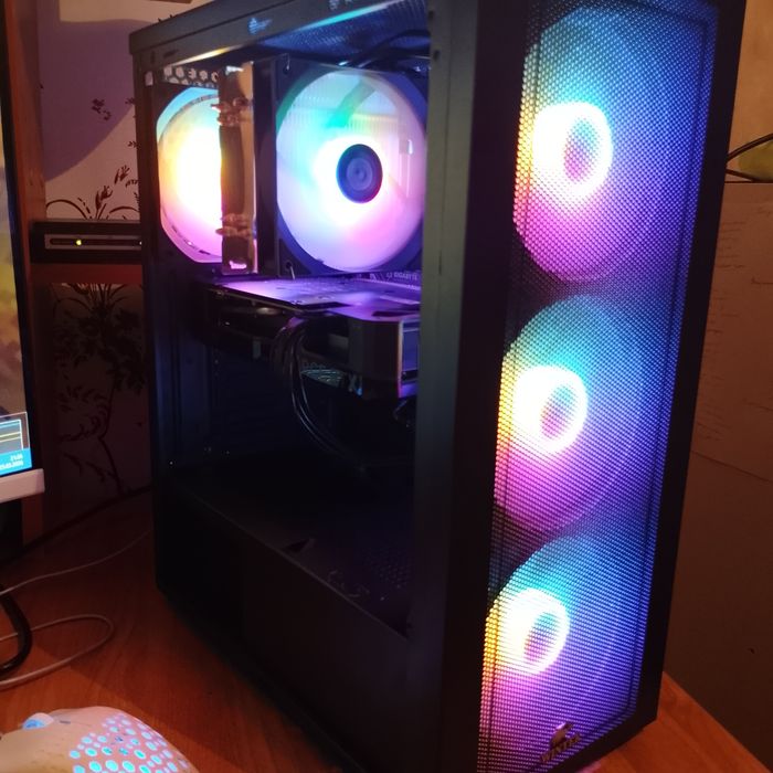 Продам игровой компьютер. Rtx 4060 ti/i5 12400f/32 Gb