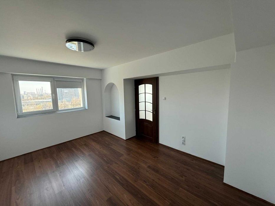 APARTAMENT PANORAMIC – 3 camere – 92 mp – Parcul Tineretului – CALEA VĂCĂREȘTI