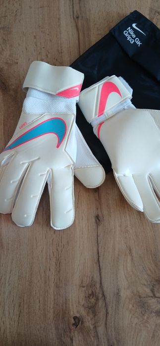 Вратарски ръкавици Nike