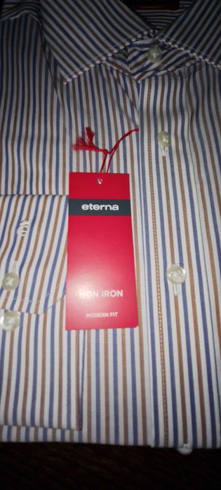 Продам мужские рубашки.