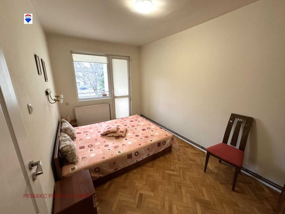 Продава се Тристаен апартамент в Русе, Здравец Изток - 71 кв.м за 1035 €/кв.м - Снимка #2