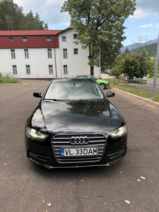 Audi A4 Limuzina