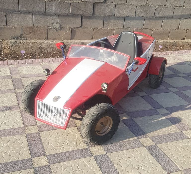 Детская  электрическая  машинка