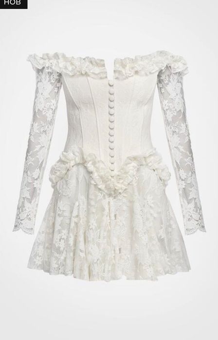 Дантелена рокля CLICHE