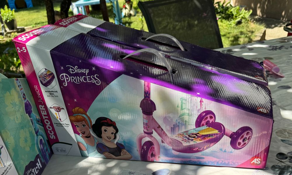 Детски тротинетки Disney Princess и Stich