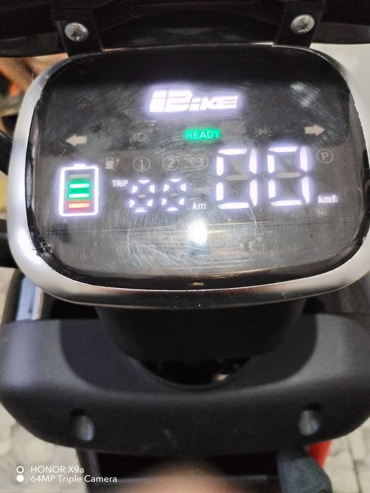 Электроскутер танк сатылады