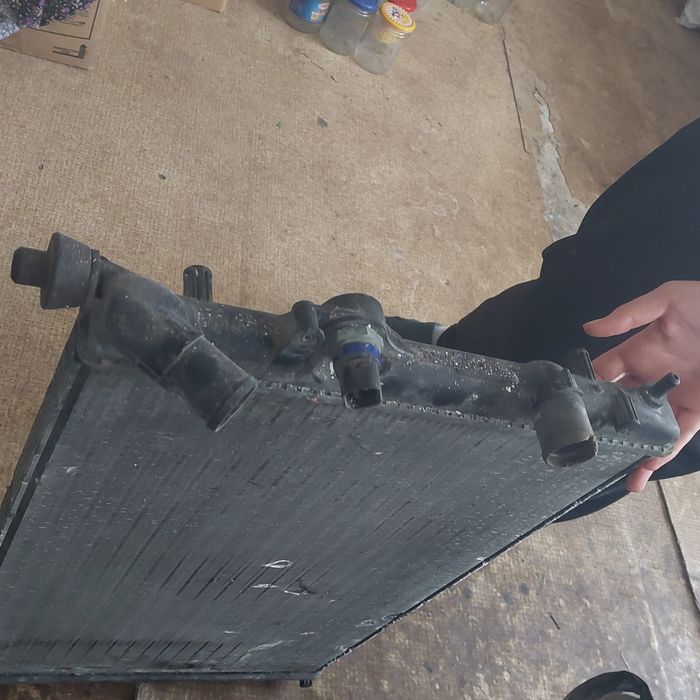 Радиатор - Рено Меган