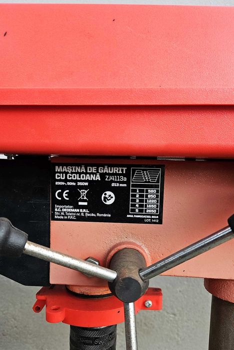 Masina de gaurit pe coloana Panzer