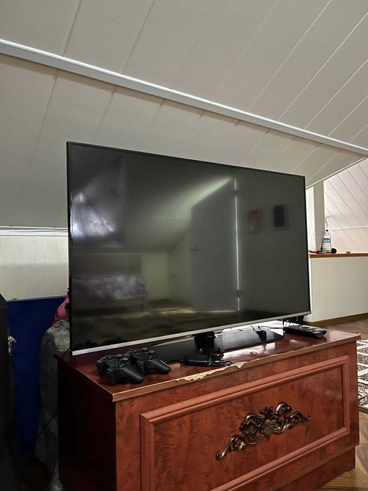 Телевизор Samsung