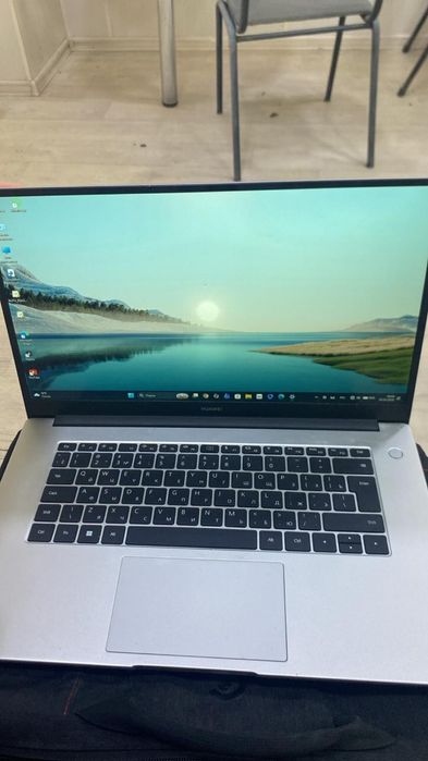 Ноутбук huawei matebook d15