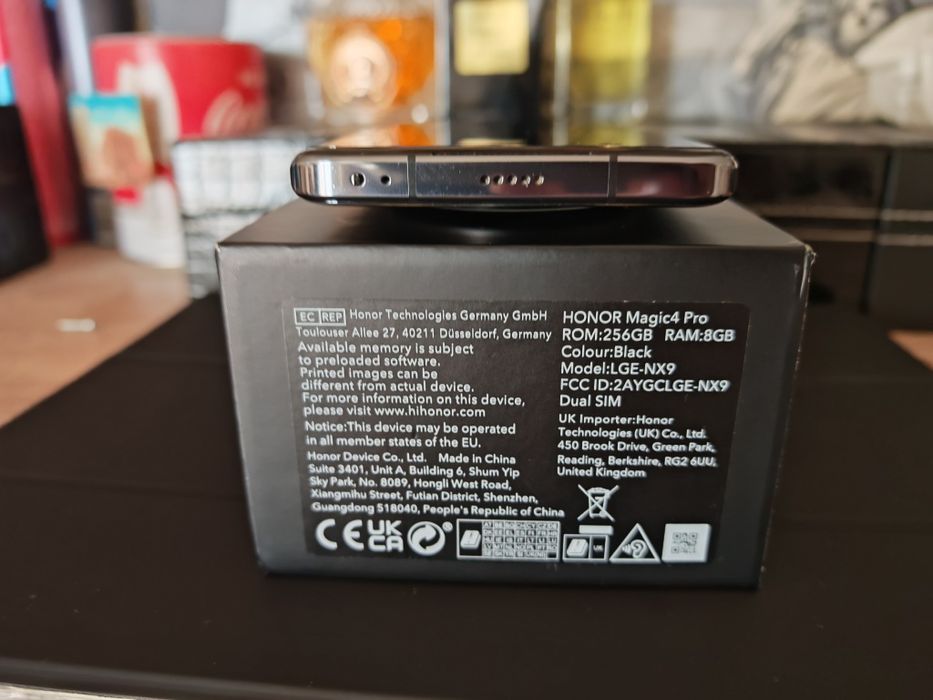 Vând Honor Magic 4 Pro!