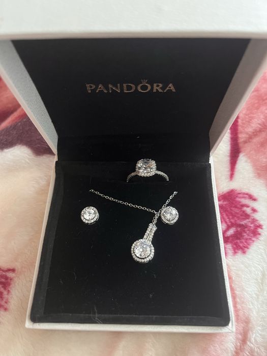 Продаю украшения Pandora!