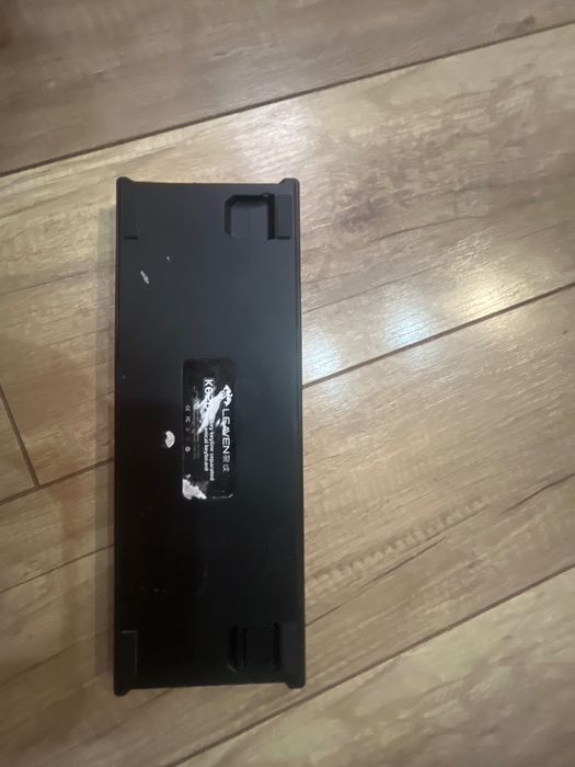 Продаю Leaven k620.