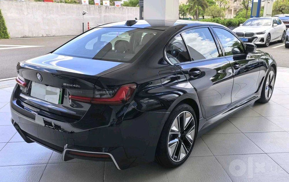 BMW i3  40l night sport RESTAYLING 2026!