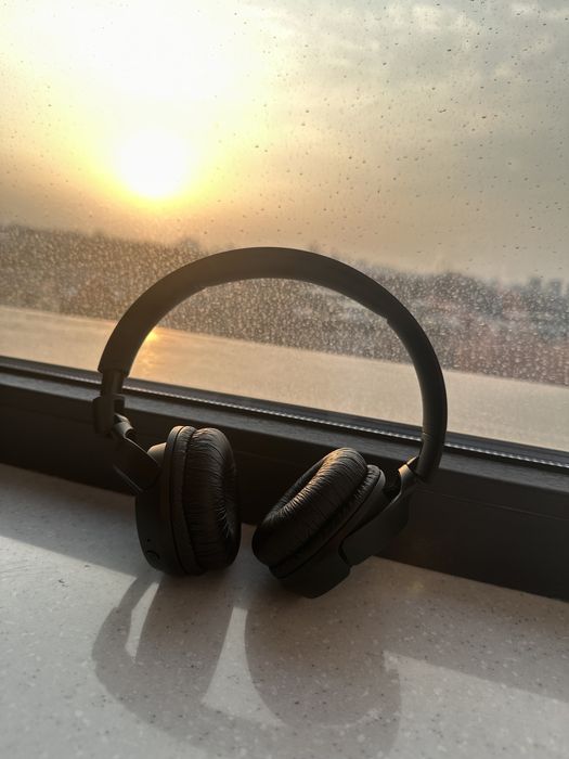 Продам наушники JBL Tune 510 BT