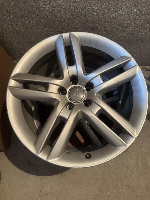 Оригинални Джанти 19 за Ауди А4/А5/А6/А7