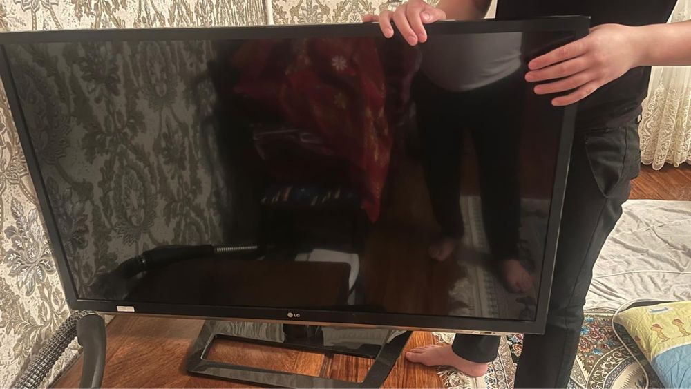 Телевизор  LG 1.10 - 1.50