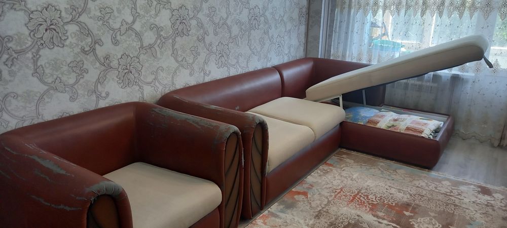 Продам Диван  Уголок