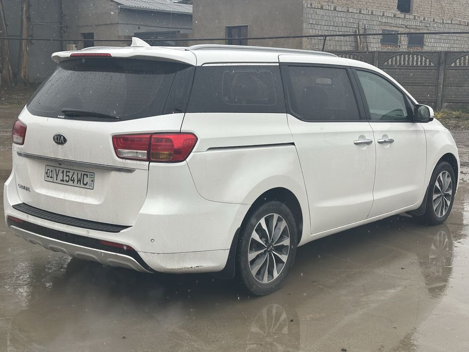 Kia. Carneval 2.2 Turbo Dizel