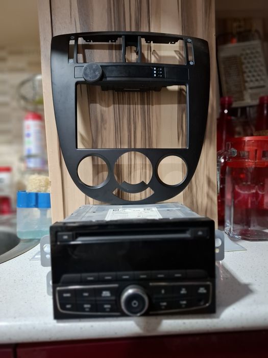 Б/У автомагнитола