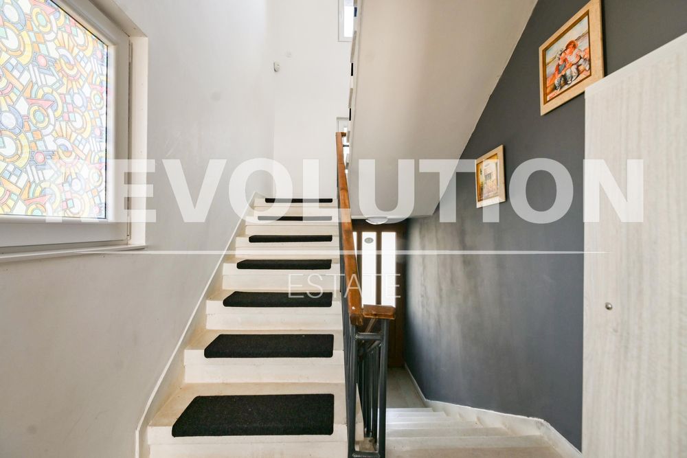 Продава се Къща в София, Иван Вазов - 150 кв.м за 1434 €/кв.м - Снимка #7