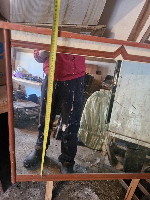 Продаются зеркало 2 шт