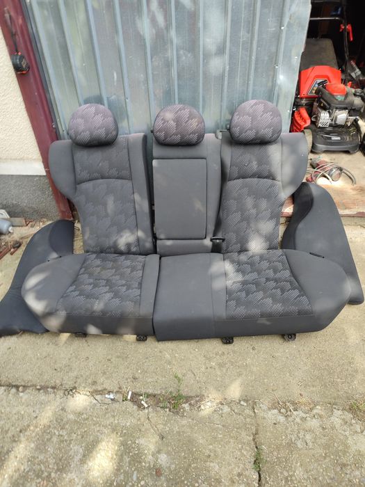 Vând piese și interior Mercedes w203 C200CDI