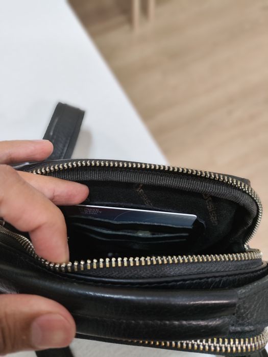 Барсетка кожанная