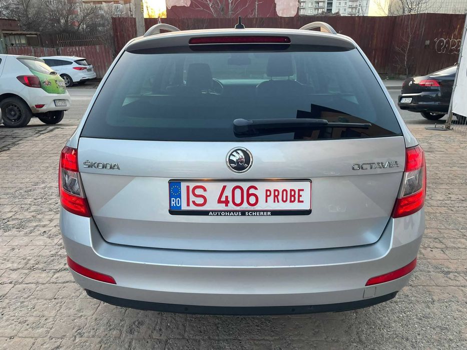 SKODA Octavia 2013 — imagine 5