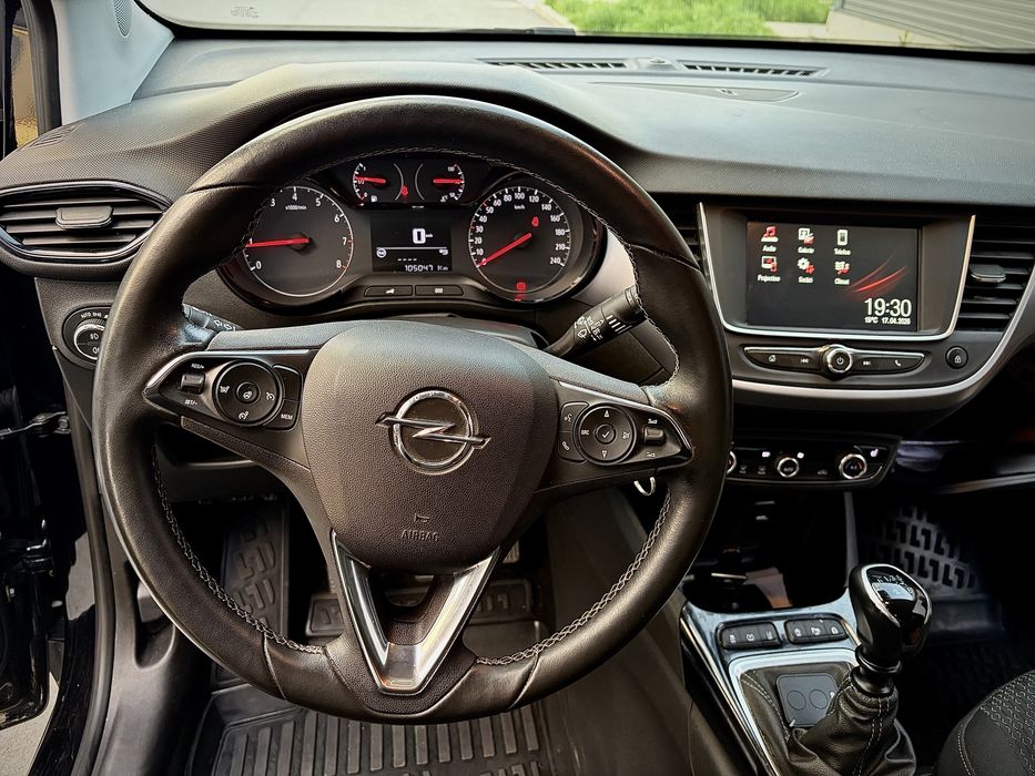 Opel Crossland X