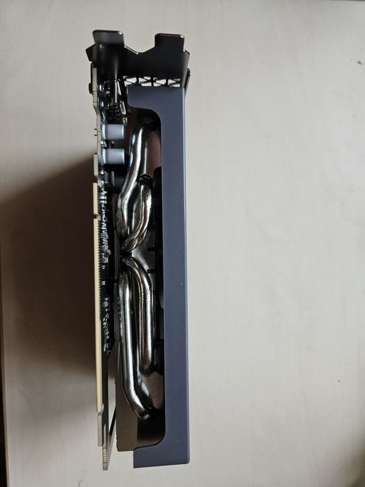 Placa Video RTX 5060 8GB NOUA ITX slim mica compacta