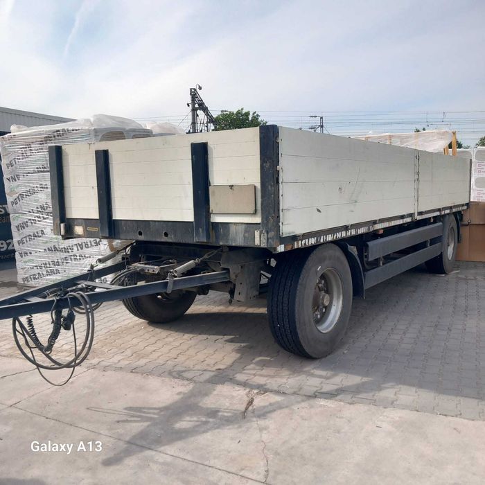 De vanzare Camion Scania cu Macara + Remorca
