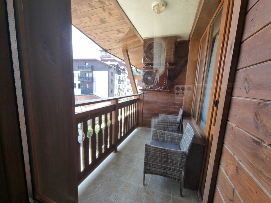 Луксозен тристаен апартамент за продажба - Банско