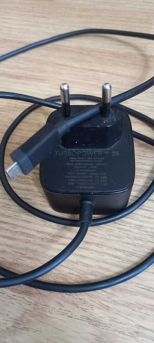 Incarcatoare telefoane impecabile