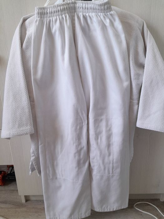 Продам   кимоно.