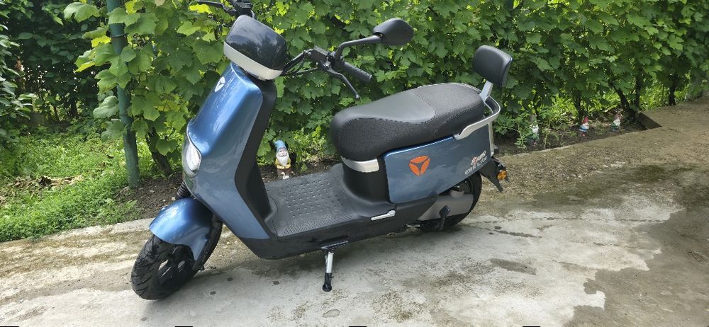 Scuter electric Yadea e8lite fara permis