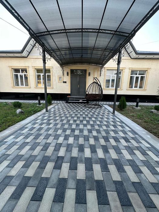 Продаётся большой дом
