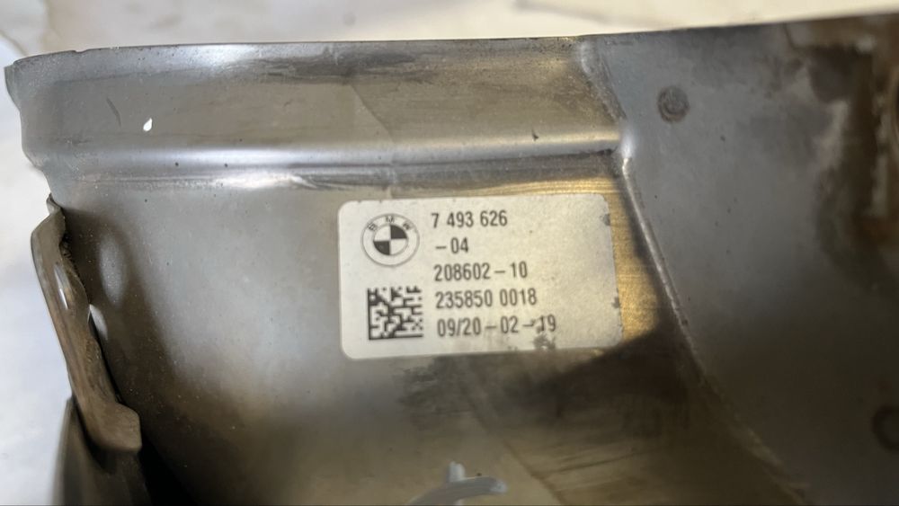 Десен накрайник за ауспух BMW X5 G05 (2019-2022)