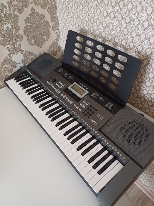 Синтезатор medeli