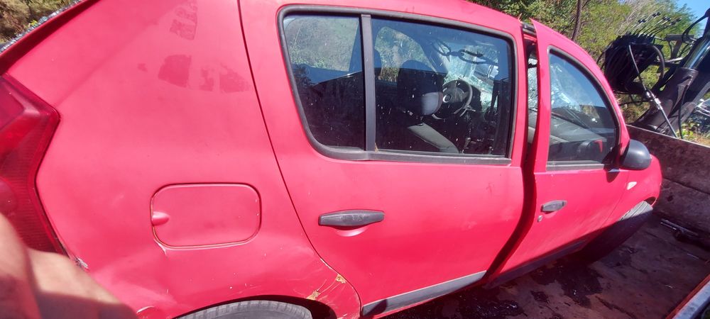 Dacia sandero 1.4mpi 2007