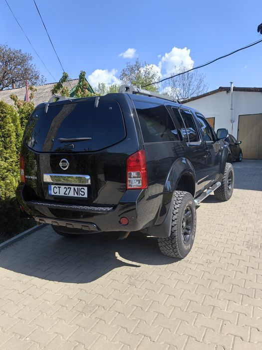 Nissan pathfinder 2012