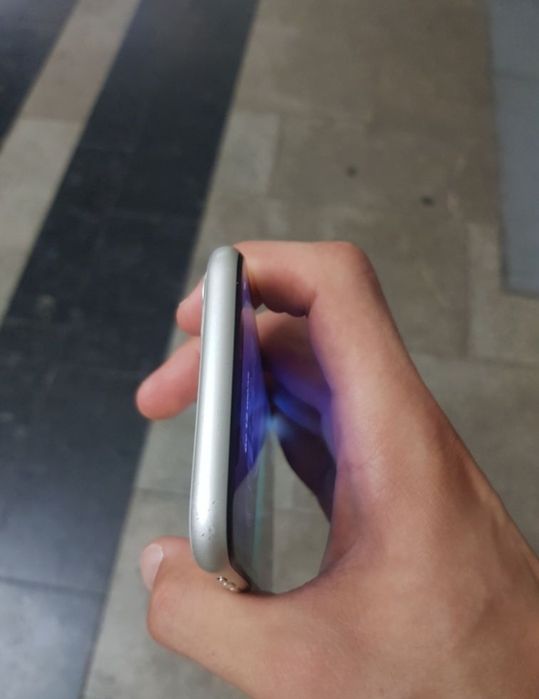 iPhone 11 128gb oq