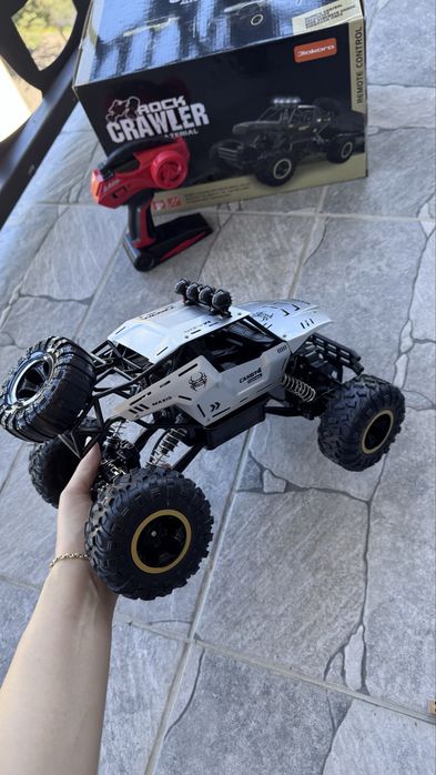 Mașină Off-Road cu Telecomandă 4x4 – Nouă în cutie originală