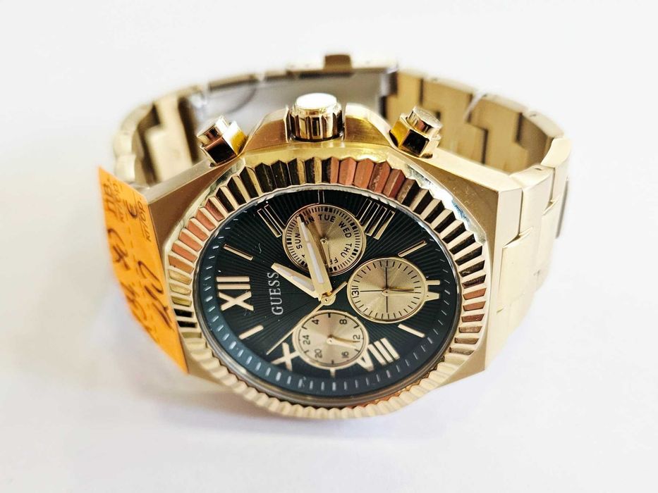 Часовник Guess GW0703G2 02639-25
